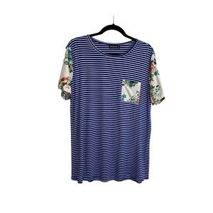 Uideazone Blue White Striped Floral Short Sleeve Pocket Top Womens Size XL